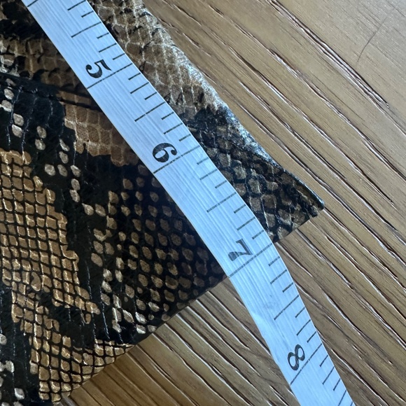 BCBGMAXAZRIA Faux Snakeskin Envelope Clutch - Picture 7 of 14